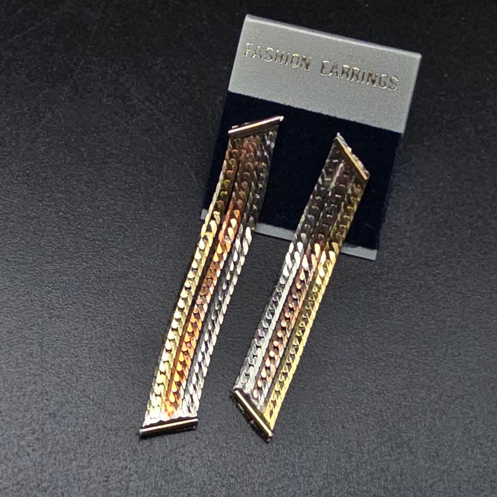 Tricolor Herringbone Chain Earrings Dangle Drop Pierced NOS NWT